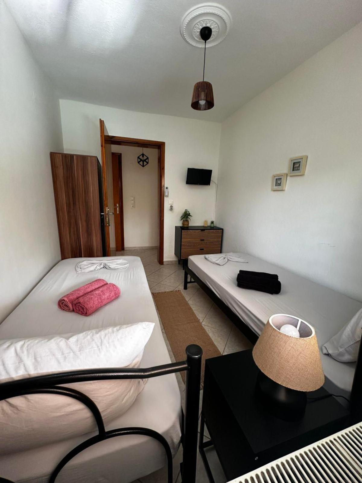 Elena Rooms-Apartments Asprovalta Exterior photo